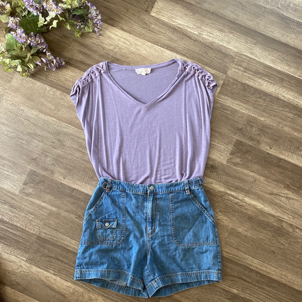 check out this ADORABLE summer outfit! 💟💟